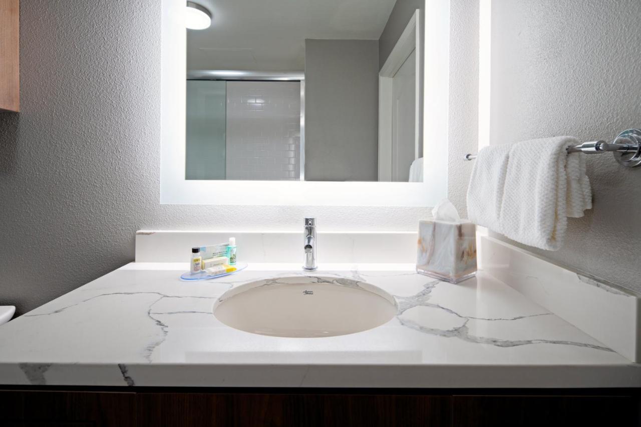 Staybridge Suites - Long Beach Airport By Ihg Экстерьер фото
